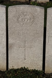 Lijssenthoek Military Cemetery - Saunders, William Uriah