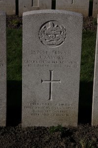 Lijssenthoek Military Cemetery - Savory, J