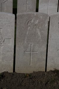 Lijssenthoek Military Cemetery - Scarlett, William Alfred Henry