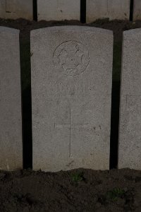 Lijssenthoek Military Cemetery - Schroder, M