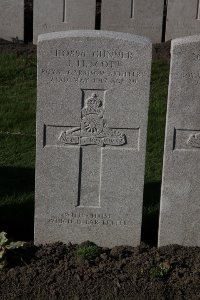 Lijssenthoek Military Cemetery - Scott, J H
