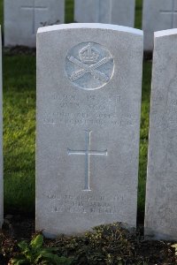 Lijssenthoek Military Cemetery - Scott, W W