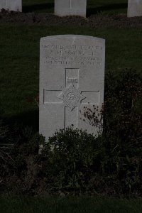 Lijssenthoek Military Cemetery - Scougall, Alan Muir