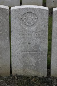 Lijssenthoek Military Cemetery - Scurfield, G