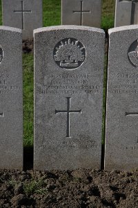 Lijssenthoek Military Cemetery - Seaton, Frederick George