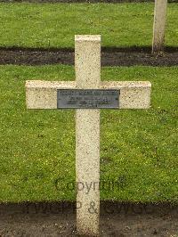 Lijssenthoek Military Cemetery - Sermat-Magdelain, Jacques