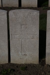 Lijssenthoek Military Cemetery - Sewter, Albert Gerald