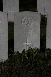 Lijssenthoek Military Cemetery - Sharples, H