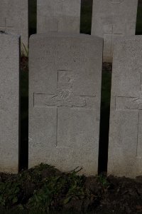 Lijssenthoek Military Cemetery - Shaw, Henry