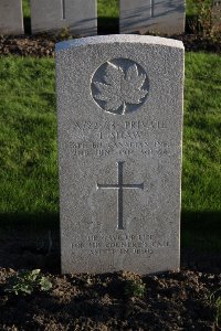Lijssenthoek Military Cemetery - Shaw, Thomas