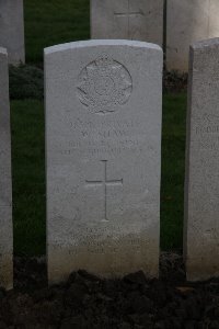 Lijssenthoek Military Cemetery - Shaw, W