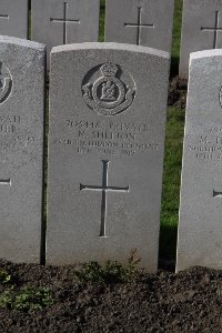 Lijssenthoek Military Cemetery - Shelton, N