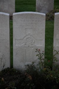 Lijssenthoek Military Cemetery - Shepherd, John Arthur Balle