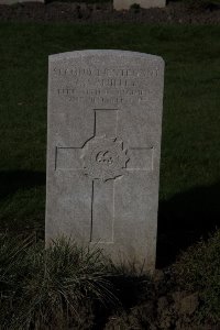 Lijssenthoek Military Cemetery - Shippey, C S
