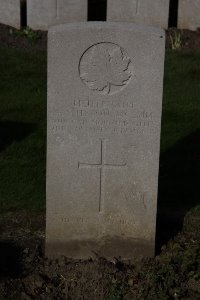 Lijssenthoek Military Cemetery - Shipton, B