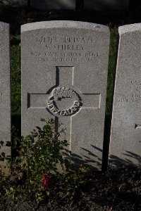 Lijssenthoek Military Cemetery - Shirley, S