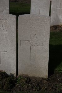 Lijssenthoek Military Cemetery - Shuttleworth, James