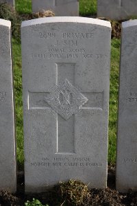 Lijssenthoek Military Cemetery - Sim, James