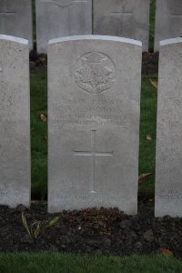 Lijssenthoek Military Cemetery - Simmons, Alfred Christopher