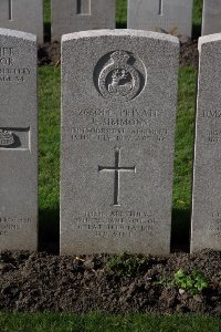 Lijssenthoek Military Cemetery - Simmons, John