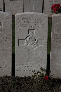 Lijssenthoek Military Cemetery - Simms, George