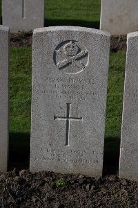 Lijssenthoek Military Cemetery - Simner, James
