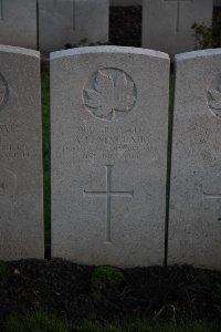 Lijssenthoek Military Cemetery - Sinclair, A H
