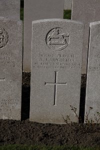 Lijssenthoek Military Cemetery - Singleton, Alfred John