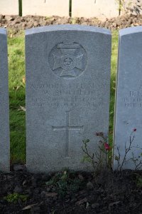Lijssenthoek Military Cemetery - Sinkfield, William