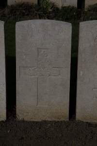 Lijssenthoek Military Cemetery - Sipling, Frederick