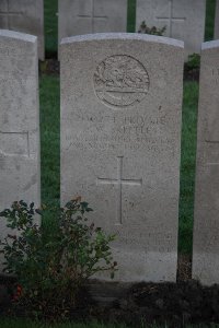 Lijssenthoek Military Cemetery - Skittles, E W