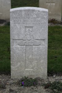Lijssenthoek Military Cemetery - Slade, Robert Gordon