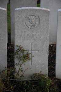Lijssenthoek Military Cemetery - Small, F E