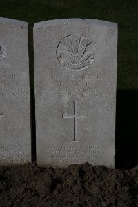 Lijssenthoek Military Cemetery - Smith, Edgar