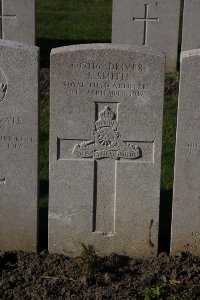 Lijssenthoek Military Cemetery - Smith, John