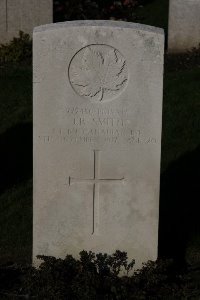 Lijssenthoek Military Cemetery - Smith, James Russell