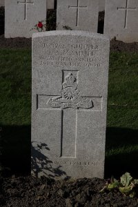 Lijssenthoek Military Cemetery - Smith, James Arthur Montgomery
