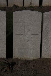 Lijssenthoek Military Cemetery - Smith, Tom