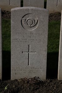 Lijssenthoek Military Cemetery - Smith, Thomas