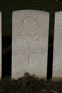 Lijssenthoek Military Cemetery - Smith, Wilfred Frank