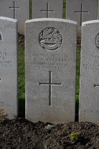 Lijssenthoek Military Cemetery - Sparks, F W J