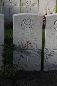 Lijssenthoek Military Cemetery - Speed, Frederick