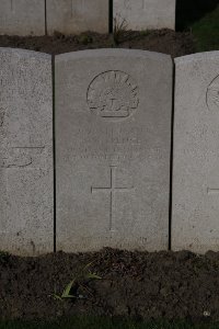 Lijssenthoek Military Cemetery - Spence, Stuart Norman