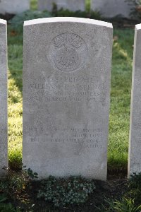 Lijssenthoek Military Cemetery - Spence, William Thomas Anderson