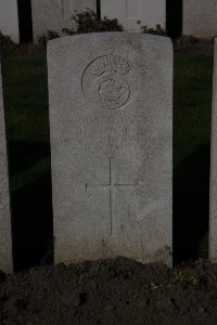 Lijssenthoek Military Cemetery - Spencer, T B