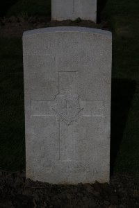Lijssenthoek Military Cemetery - Spinney, Ronald Henry