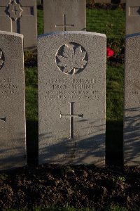 Lijssenthoek Military Cemetery - Sprunt, Percy