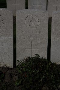 Lijssenthoek Military Cemetery - Stacey, Sydney