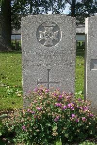 Lijssenthoek Military Cemetery - Stapleton, Joseph