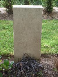 Lijssenthoek Military Cemetery - Stark, Otto